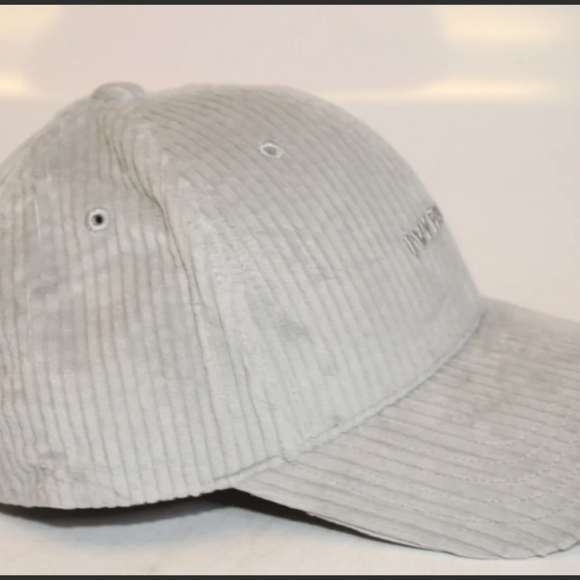 ✨️Adidas x Ivy Park Corduroy Hat N Baseball Cap NWT One Size ✨️ - Picture 2 of 10